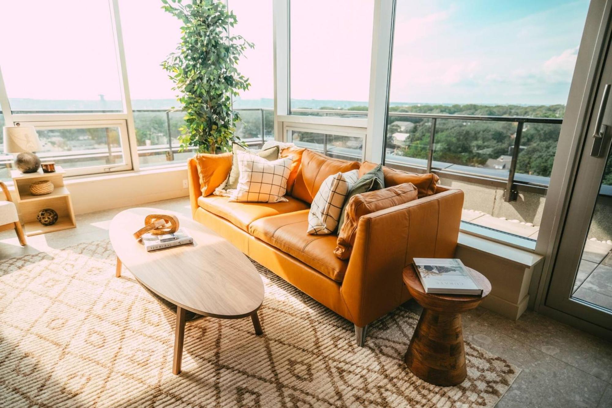 New Luxury 2Br Penthouse Apt In Central Халифакс Екстериор снимка